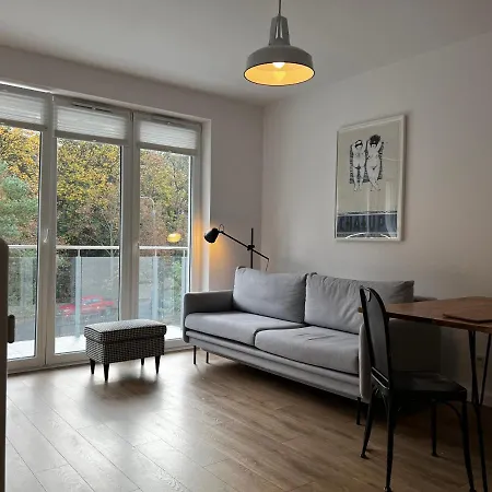 Apartament Z Garazem 公寓