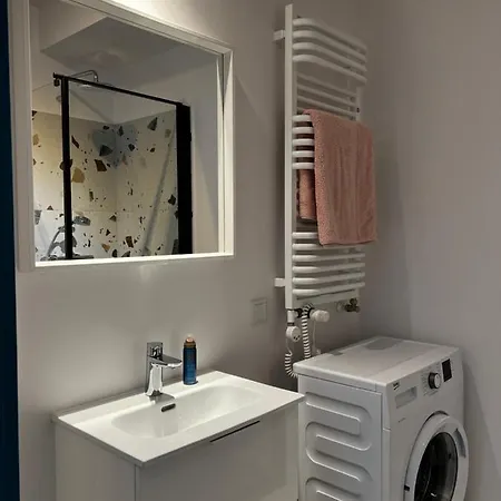 Apartament Z Garazem 公寓 *